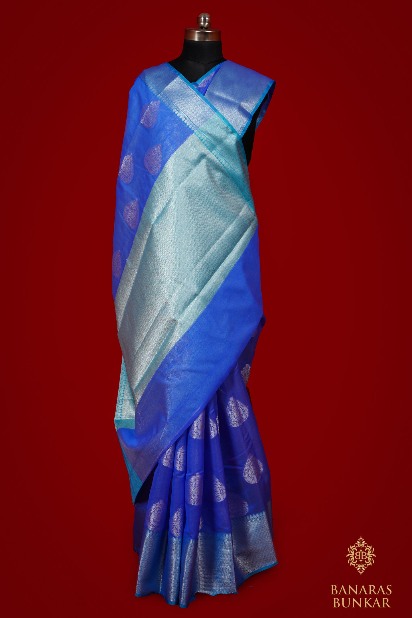 Banarasi Handwoven cotton silk saree allover paan Buta with iskat border
