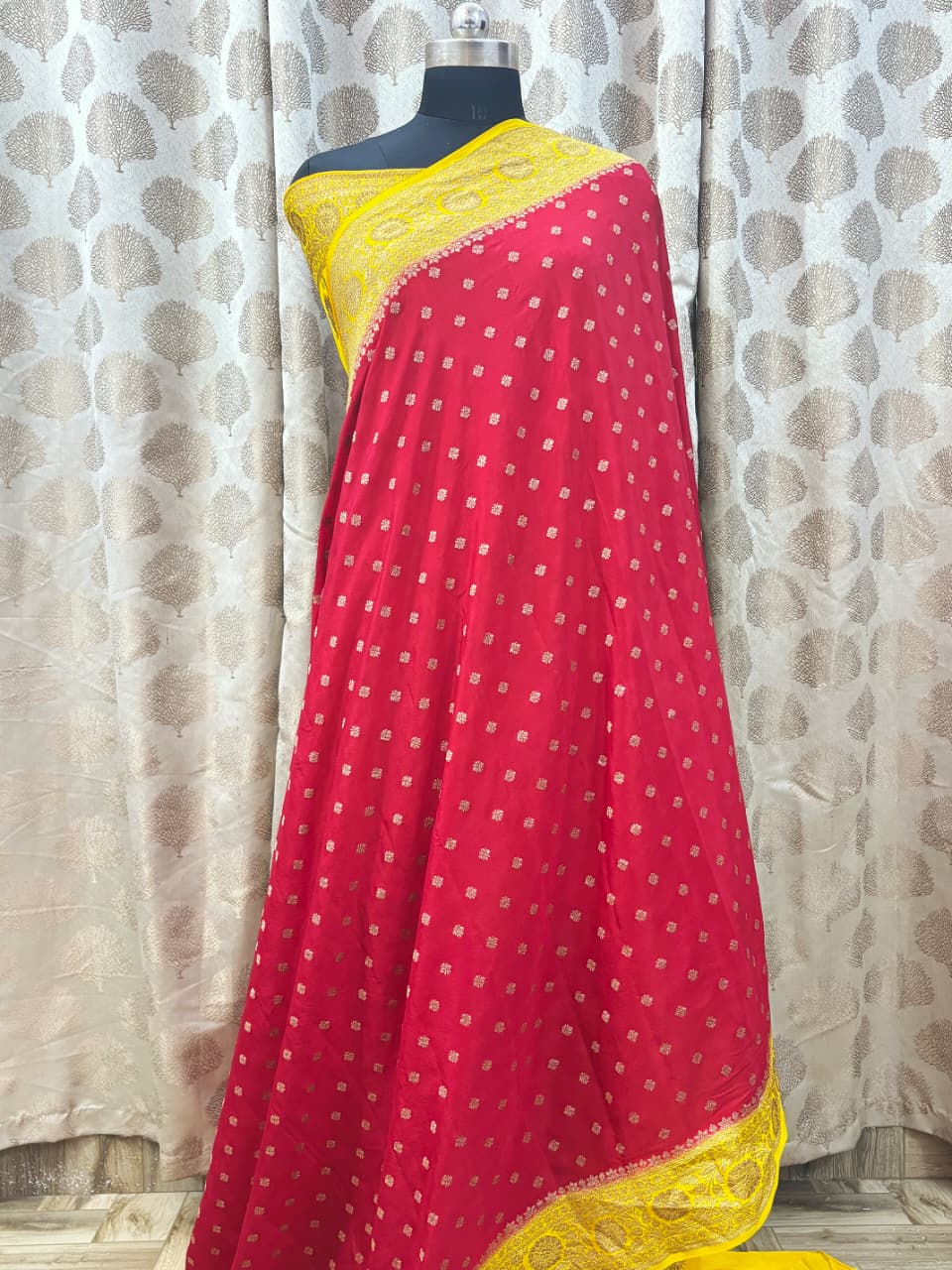 Banarasi handloom pure khaddi crepe Georgette saree