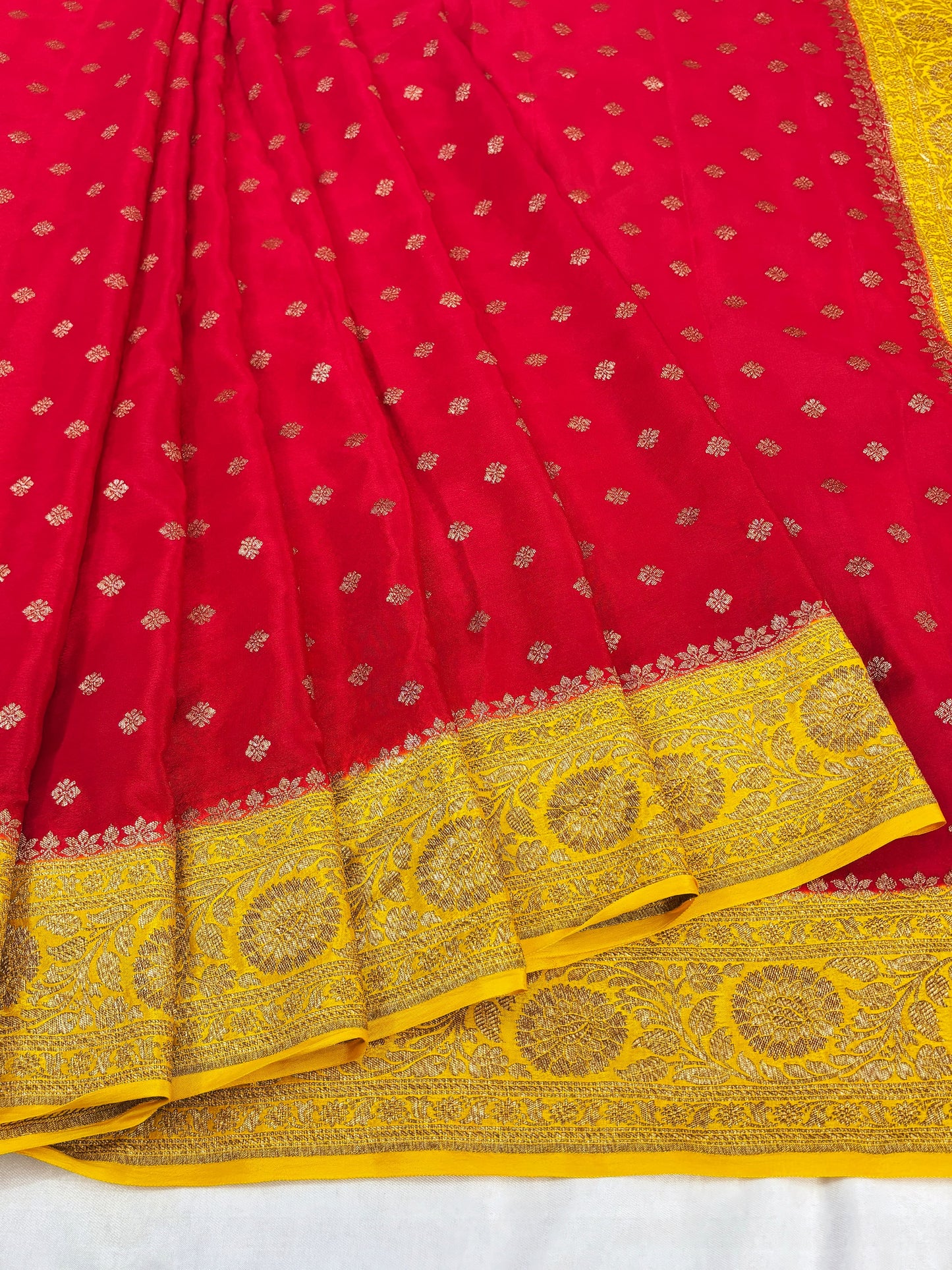 Banarasi handloom pure khaddi crepe Georgette saree