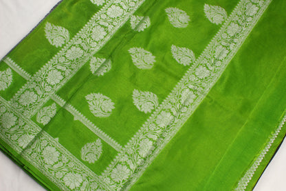 Banarasi Handwoven waam silk saree allover Buta Double Border