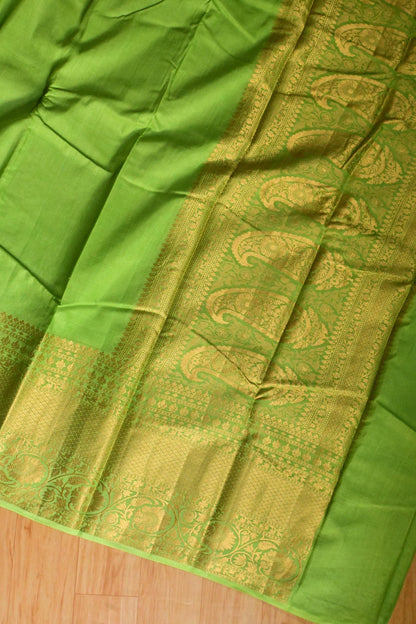 Banarasi Pure Moonga silk saree with skirt- Parrot Green