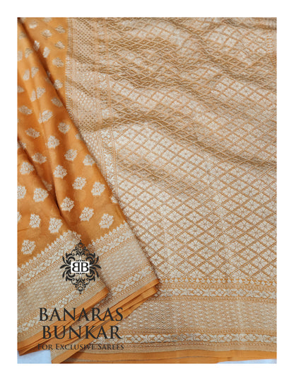 Banarasi Handloom Pure Khaddi Georgette Saree with Allover Buti & Water Zari Designer Pallu