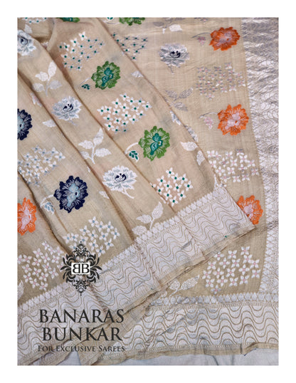 Banarasi Handloom Pure Khaddi Tussar Georgette Saree with Elegant Resham Floral Buti & Silver Zari Weaving