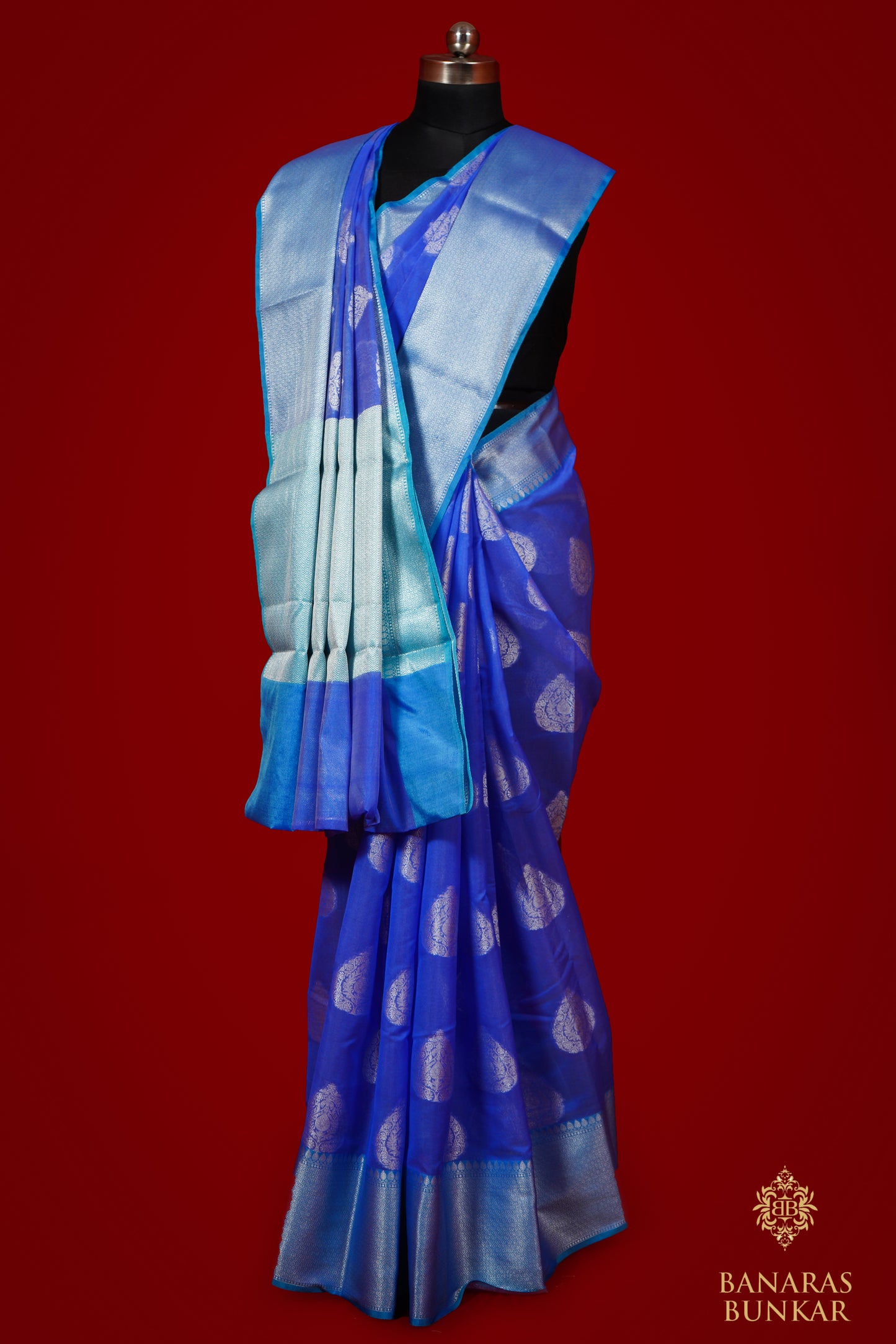Banarasi Handwoven cotton silk saree allover paan Buta with iskat border