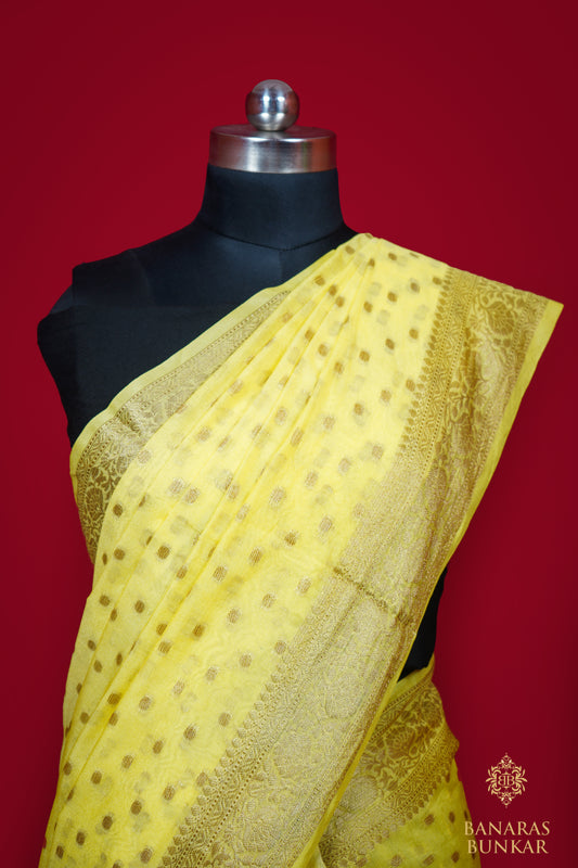 Banarasi semi Georgette silk saree mini dollar Buti weaved at Antique zari