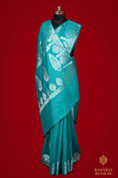 Handwoven Banarasi Semi Georgette silk saree