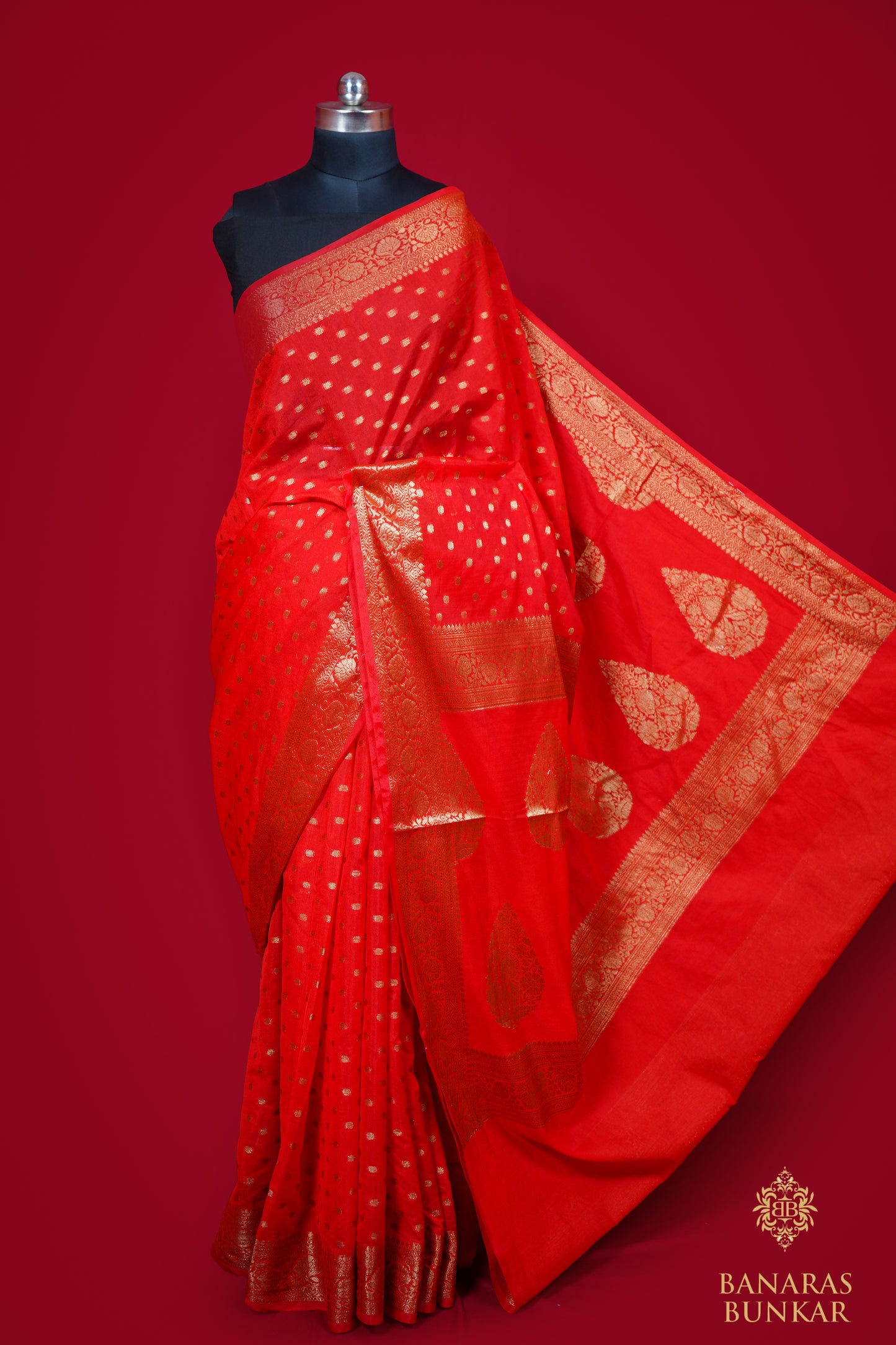 Banarasi Semi Georgette silk saree Mini Dollar Buti Pattern