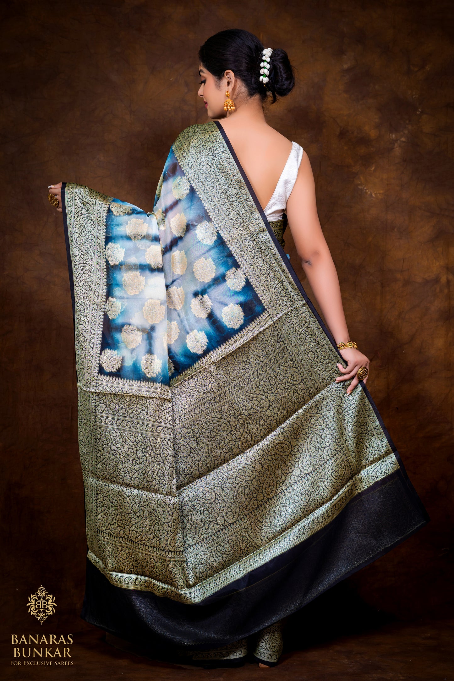 Banarasi Shibori Georgette silk saree buta with Equal Border