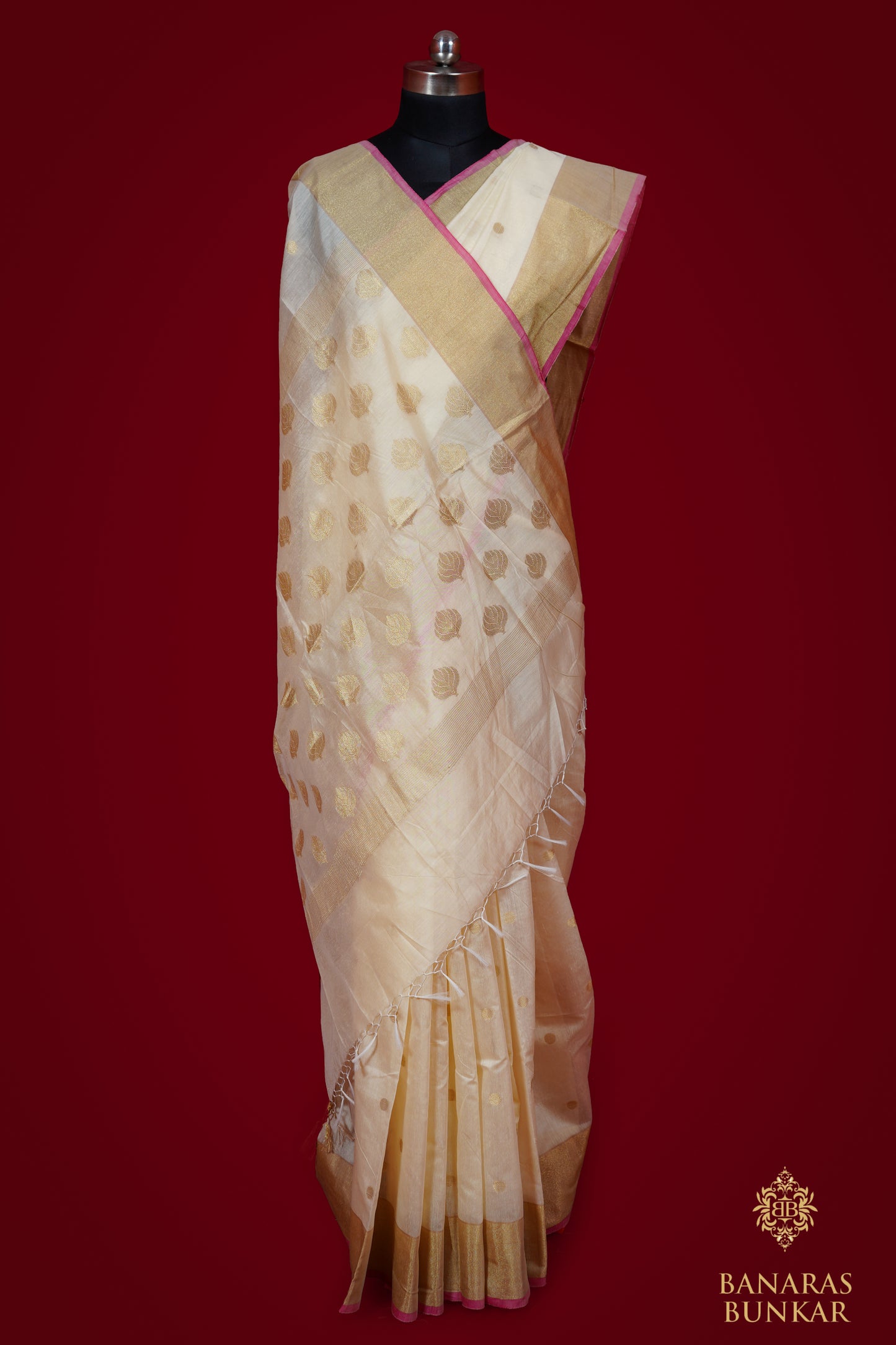 Banarasi Handloom Cotton silk saree allover Buti design weaved at Gold zari