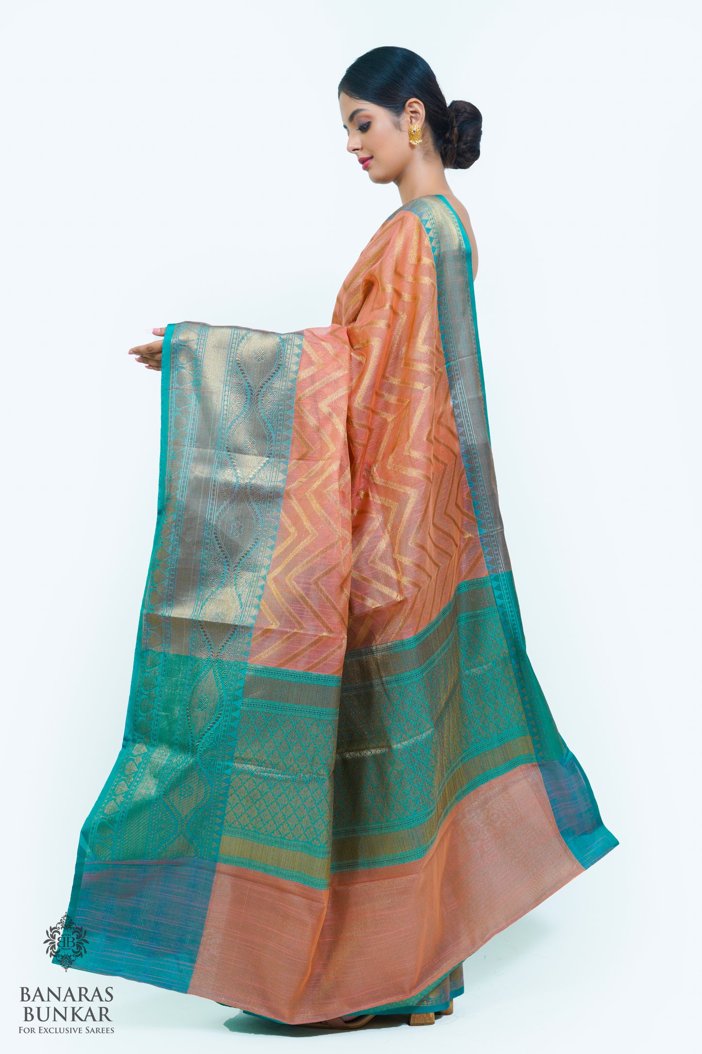 Banarasi cotton tissue silk saree allover zigzag design with contrast skirt Bord