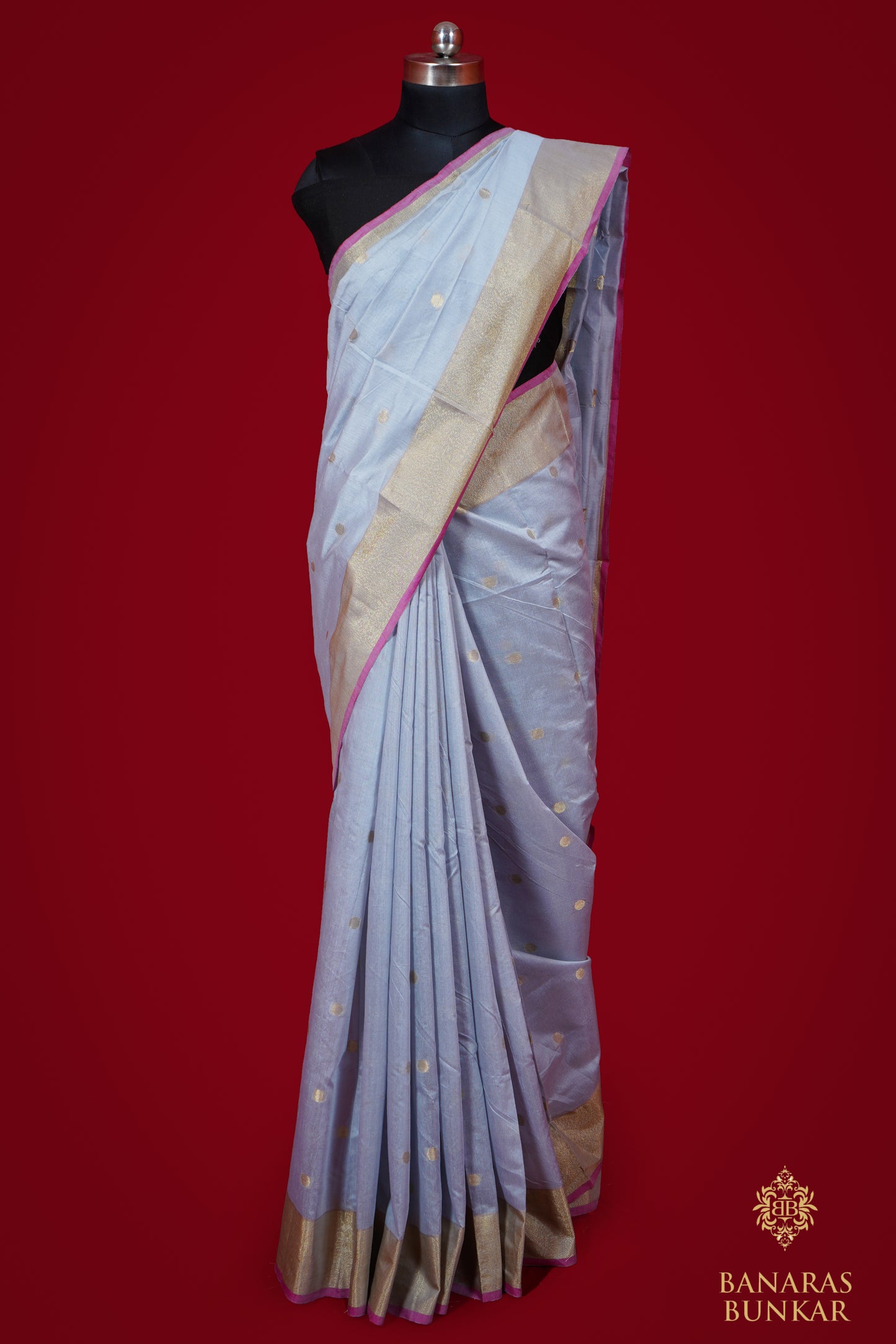 Banarasi Handwoven cotton silk saree allover Buti Weaved at gold zari