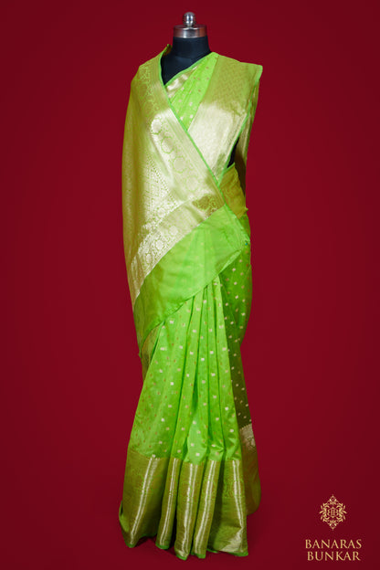 Banarasi semi Georgette silk saree With Buti pattern