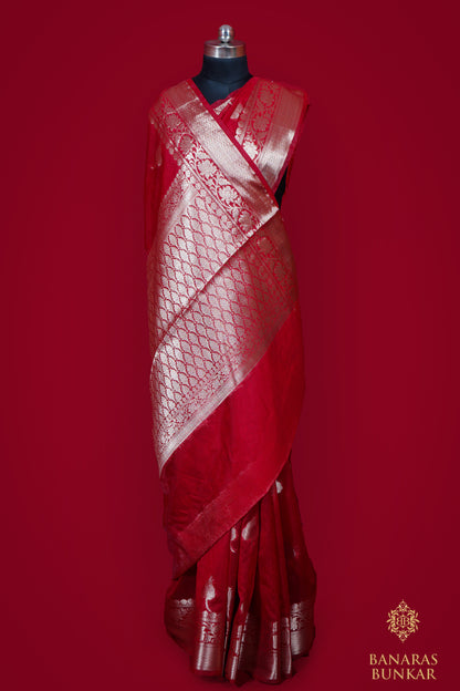 Banarasi Semi Georgette silk saree Leaf Buta & Border Skirt Pattern