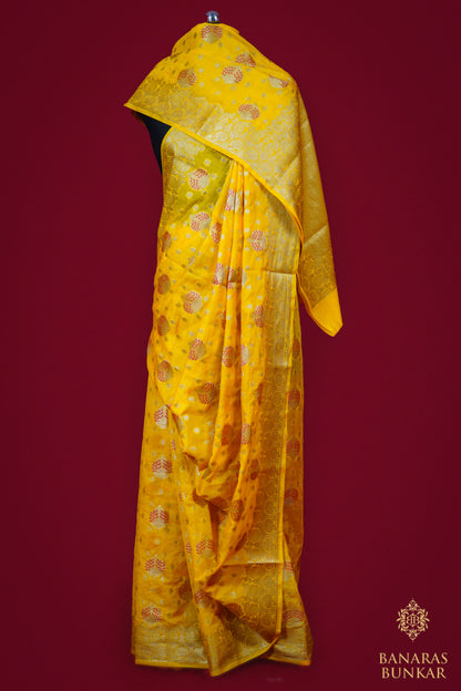 Banarasi Georgette silk saree cashew Nut Buti with skirt Border