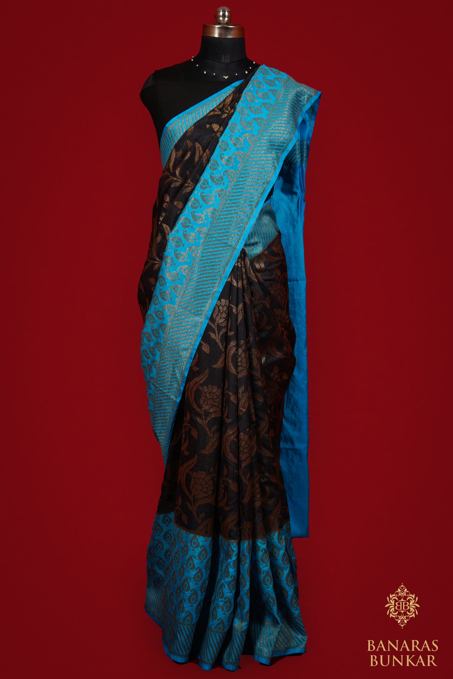 Banarasi Dupion silk Flower Jaal Buta with Skirt Border Pattern