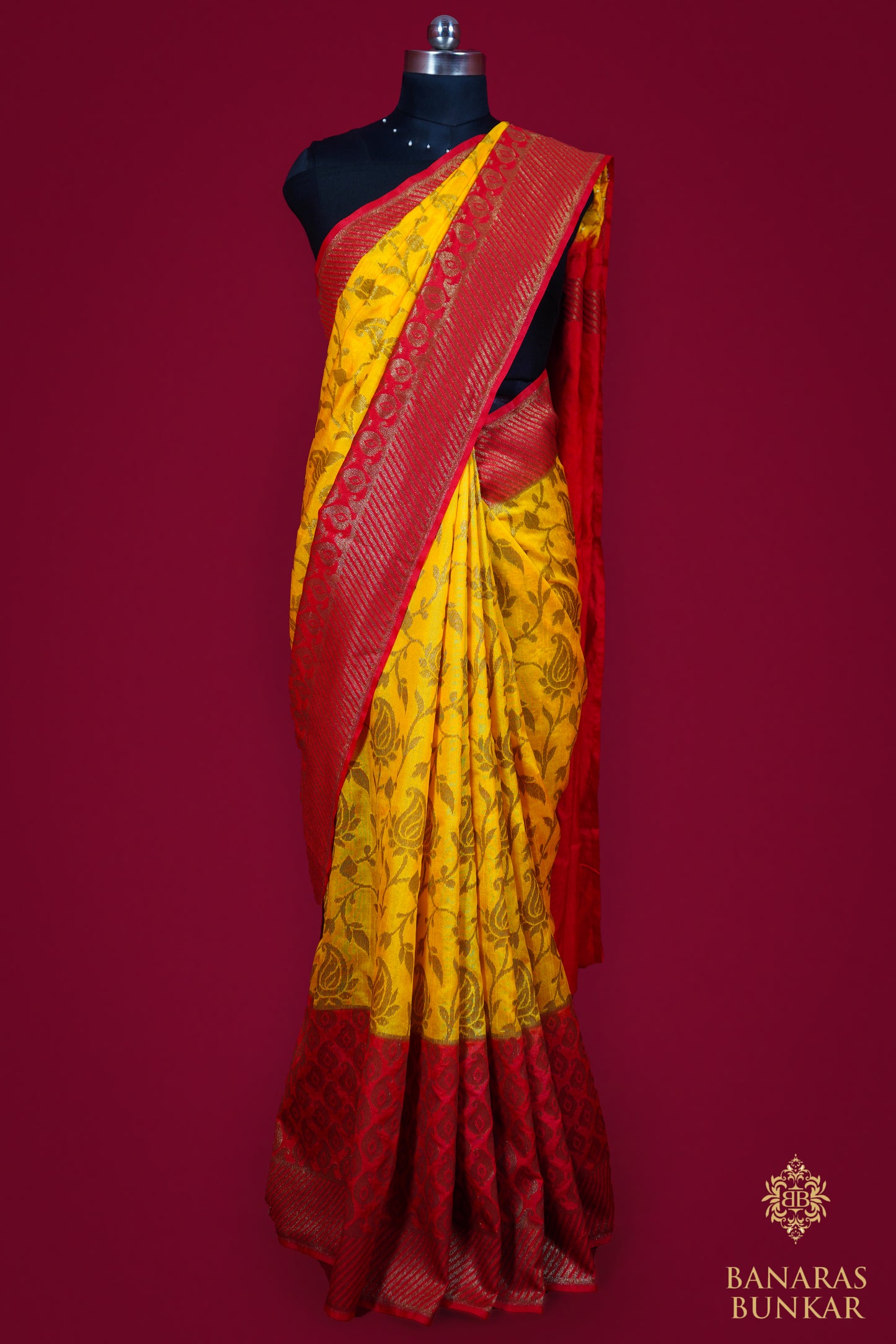 Banarasi Semi Dupion silk Flower Jaal Buta with Skirt Border Pattern