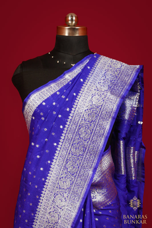 Banarasi Premium Georgette Katan silk saree Buti Pattern weaved at silver zari