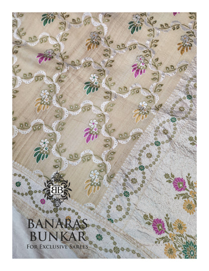 Banarasi Handloom Pure Khaddi Tussar Georgette Saree with Elegant Resham Floral Buta & silver Zari Weaving