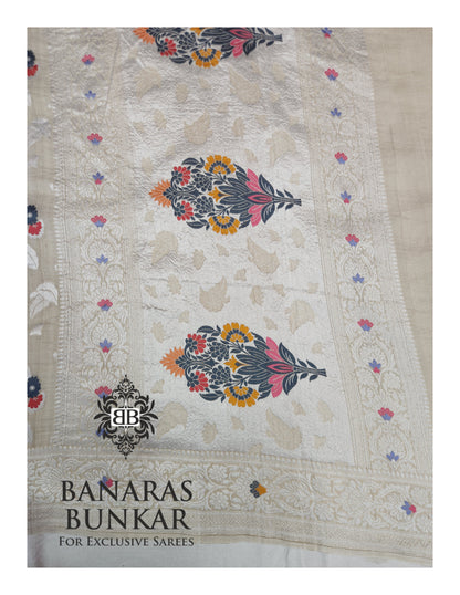 Banarasi Handloom Pure Khaddi Tussar Georgette Saree with Elegant Resham Floral Buti & Silver Zari Weaving