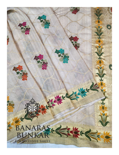 Banarasi Handloom Pure Khaddi Tussar Georgette Saree with Elegant Resham Floral Buta & Gold Zari Weaving