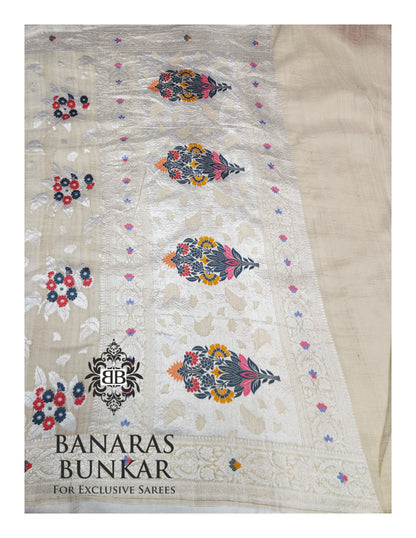 Banarasi Handloom Pure Khaddi Tussar Georgette Saree with Elegant Resham Floral Buti & Silver Zari Weaving