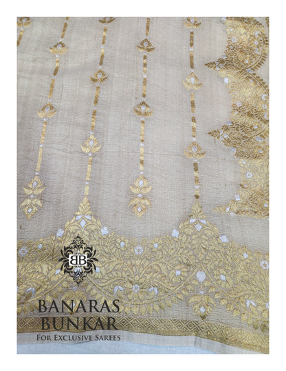 Banarasi Handloom Pure Khaddi Tussar Georgette Saree with Zari Buti & Intricate Border