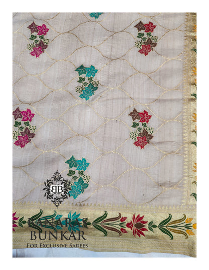 Banarasi Handloom Pure Khaddi Tussar Georgette Saree with Elegant Resham Floral Buta & Gold Zari Weaving
